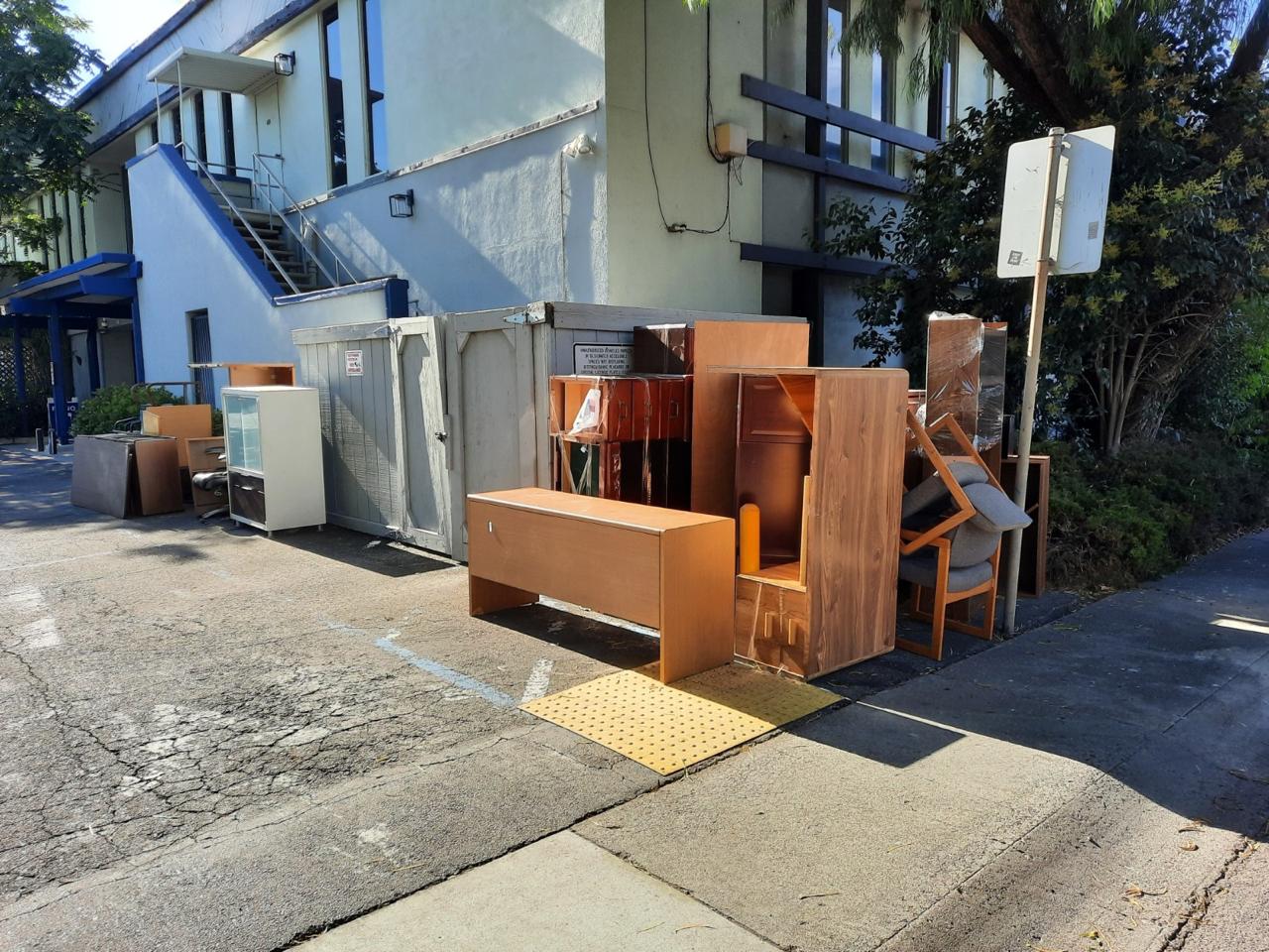 Furniture Removal San Jose